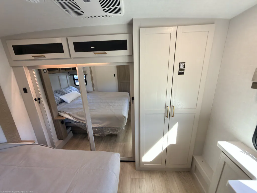2027 Forest River Rockwood Signature 404SRK, Photos photo 44