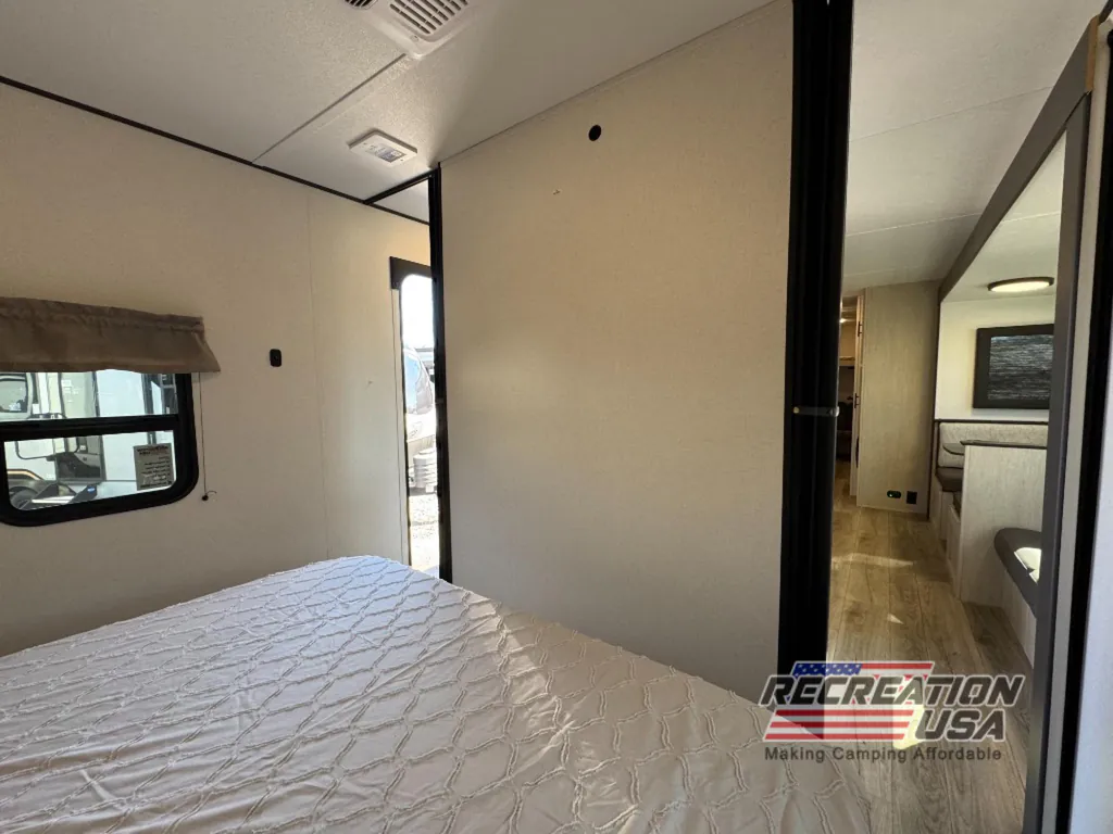 2026 Shasta RVs i-5 Edition 530BQB, Photos photo 23