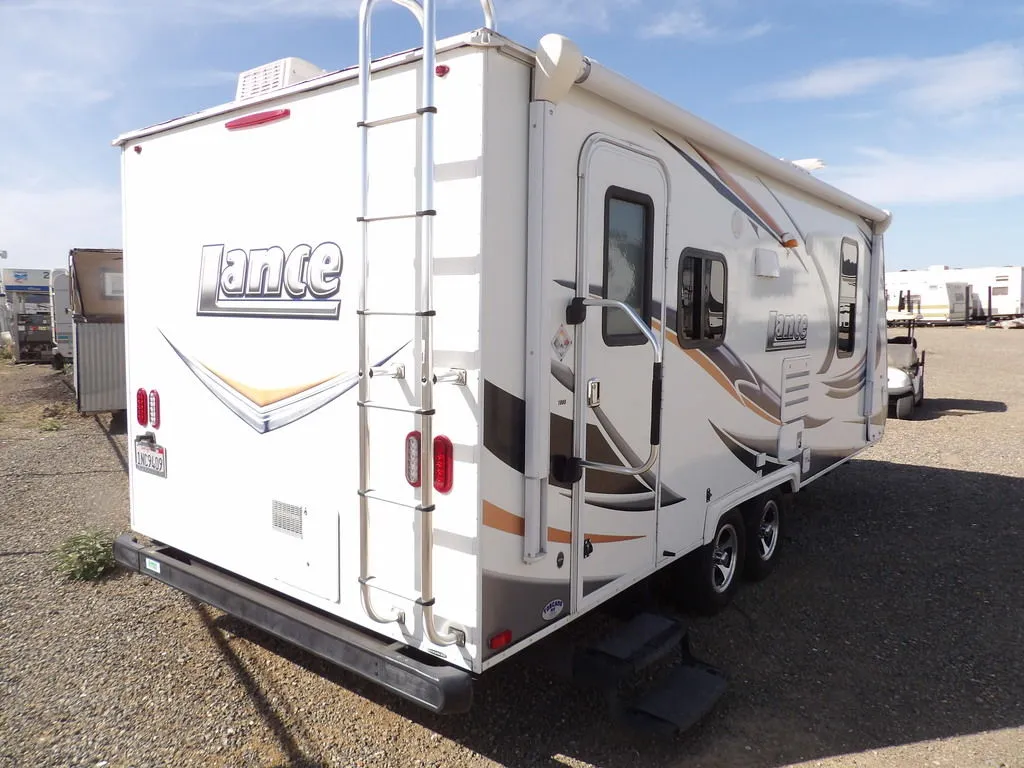 2014 Lance Travel Trailer 1995 - Photo 4