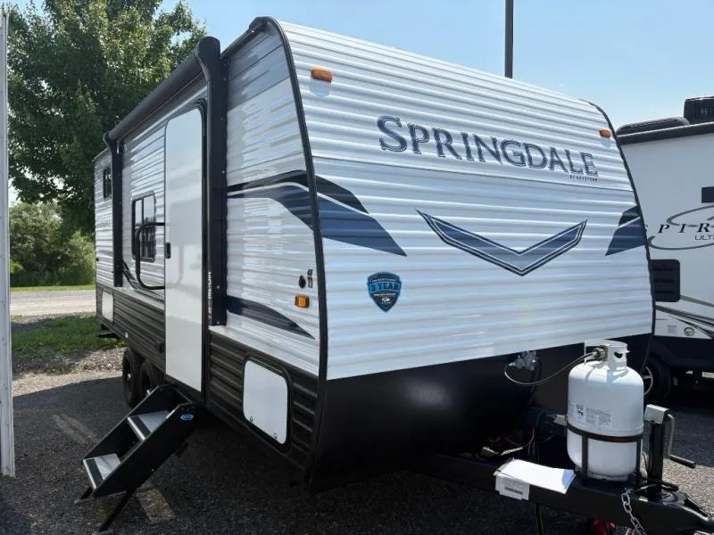 2022 Keystone Springdale Mini 2010BH - Photo 2