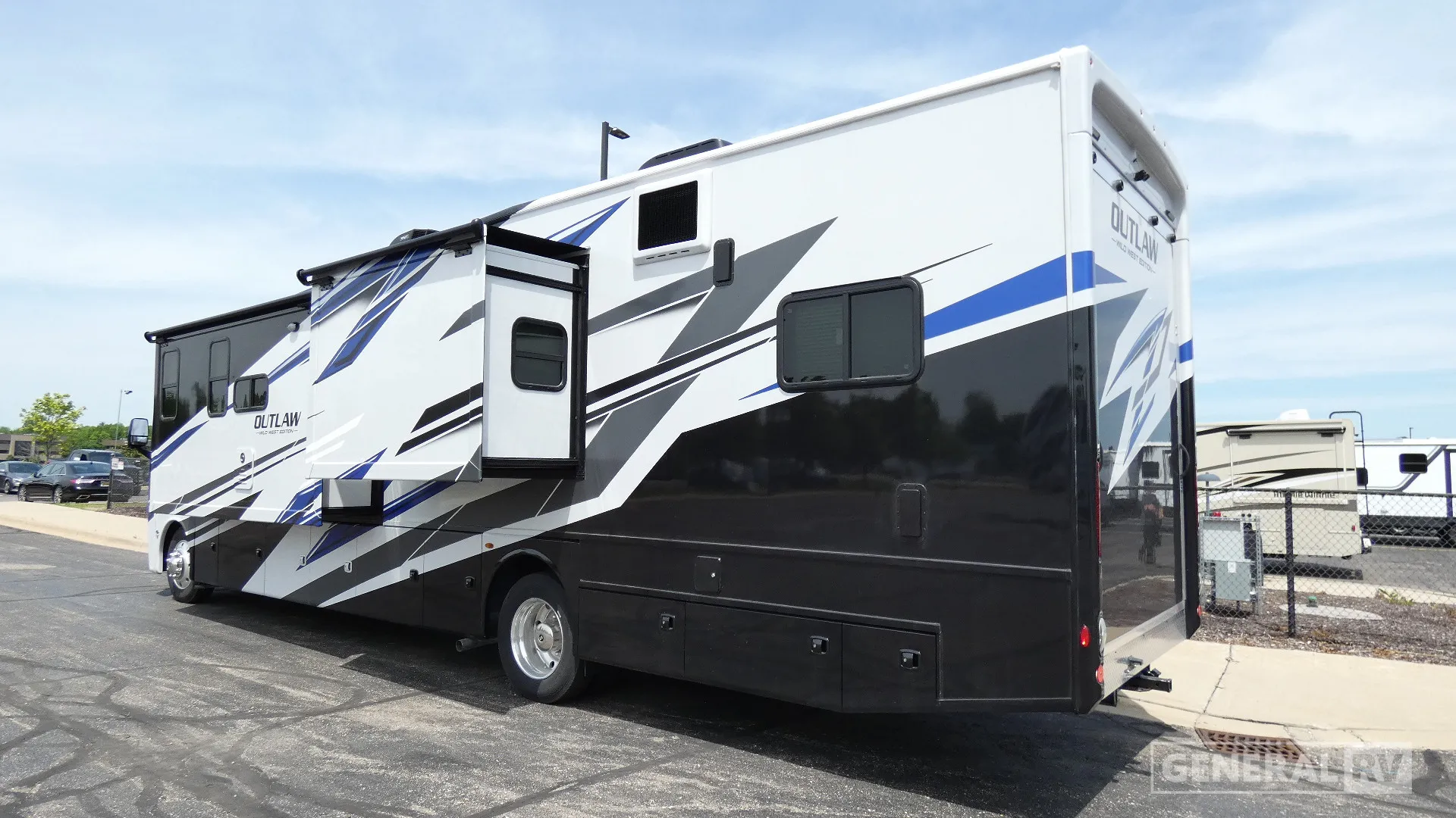 2026 Thor Motor Coach Outlaw Wild West Edition 38K - Photo 4