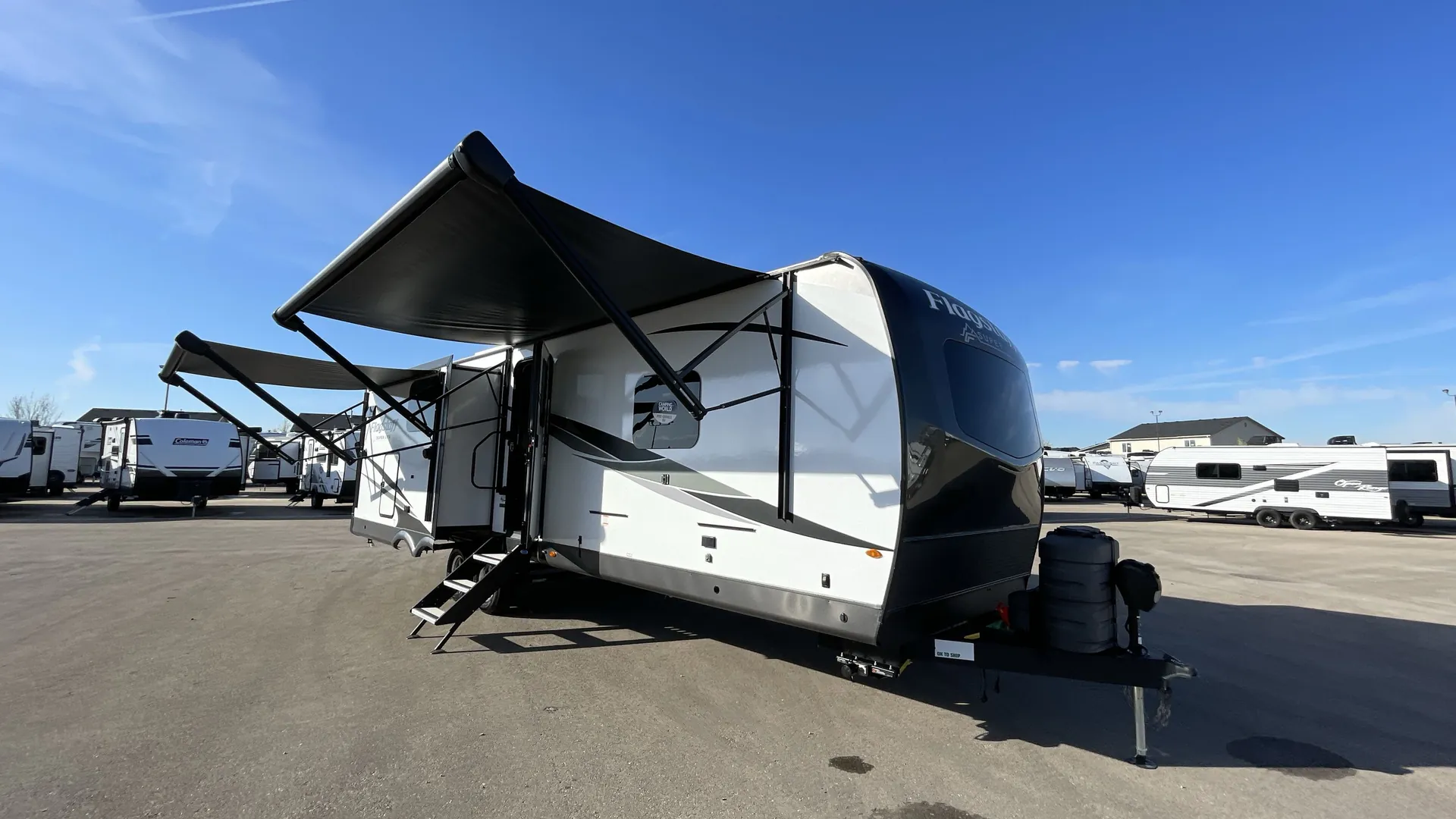 2024 Forest River Flagstaff Super Lite 27FBIK - Photo 2