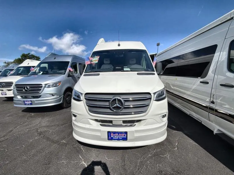 2027 Grech RV Terreno-ion AWD TOUR - Photo 4