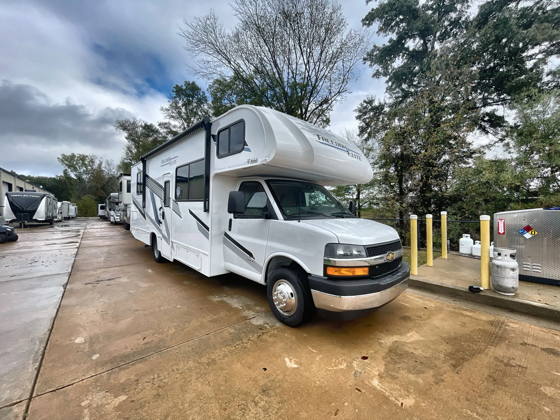 2026 Thor Motor Coach Freedom Elite 28HZ