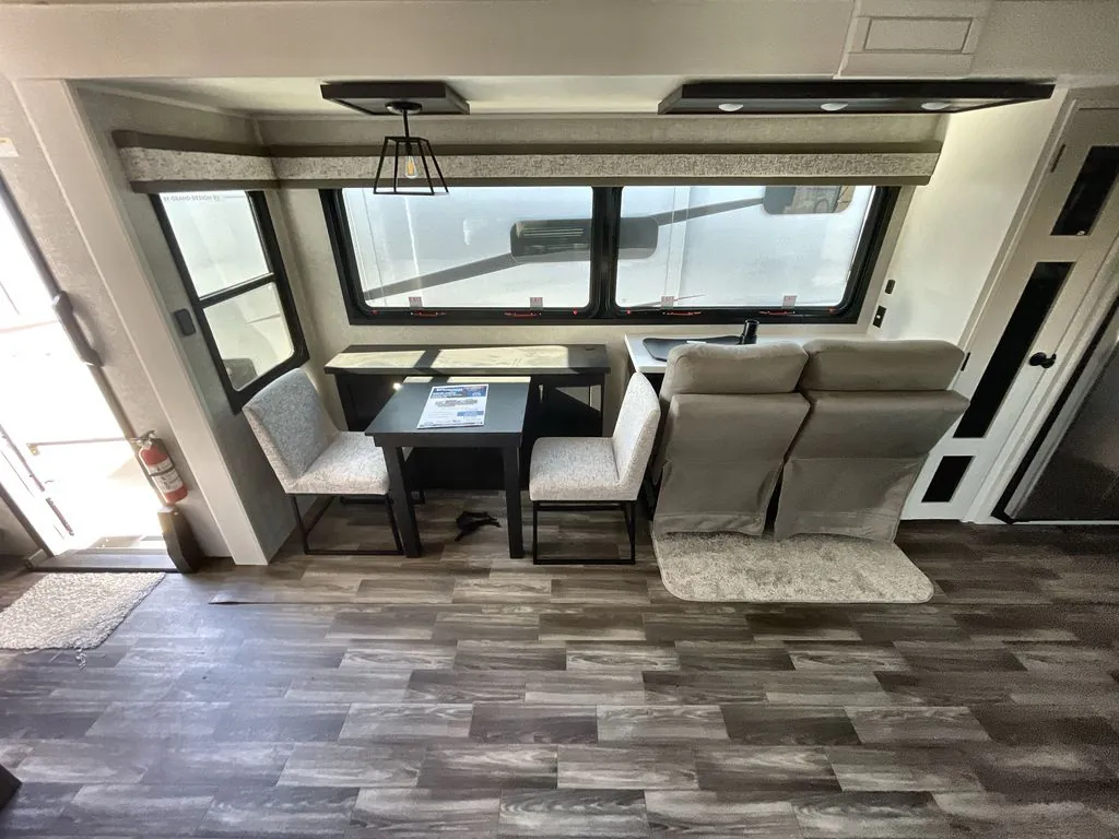 2025 Jayco North Point 365RKTS - Photo 3