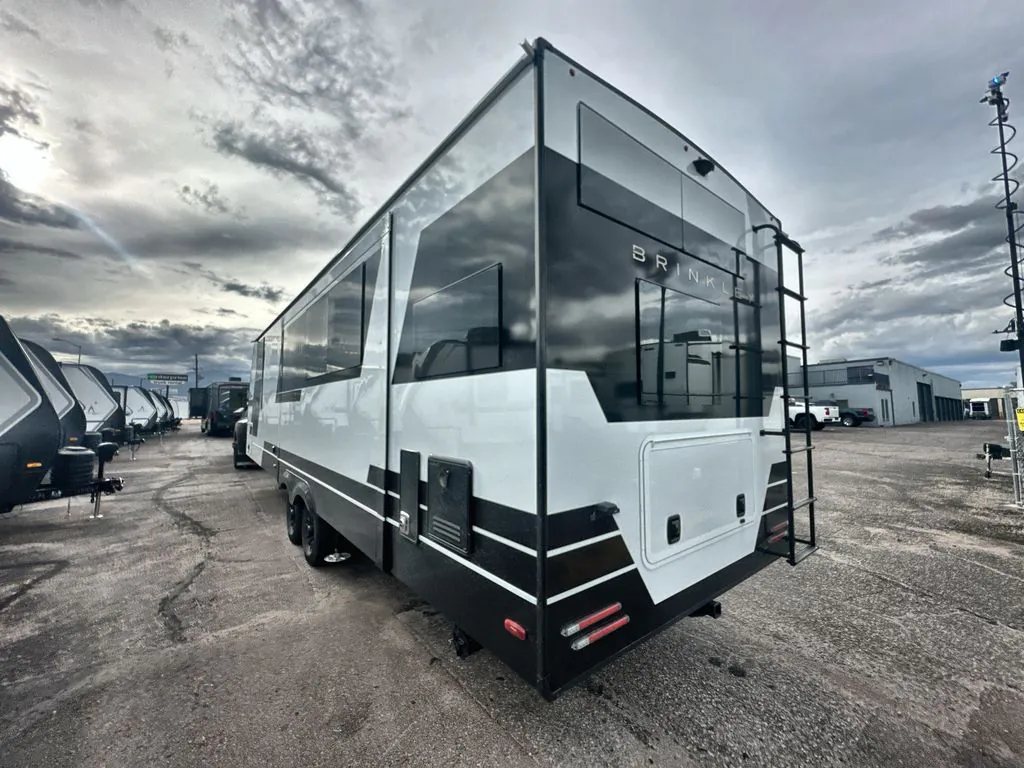2027 Brinkley Model I 290, Photos photo 4