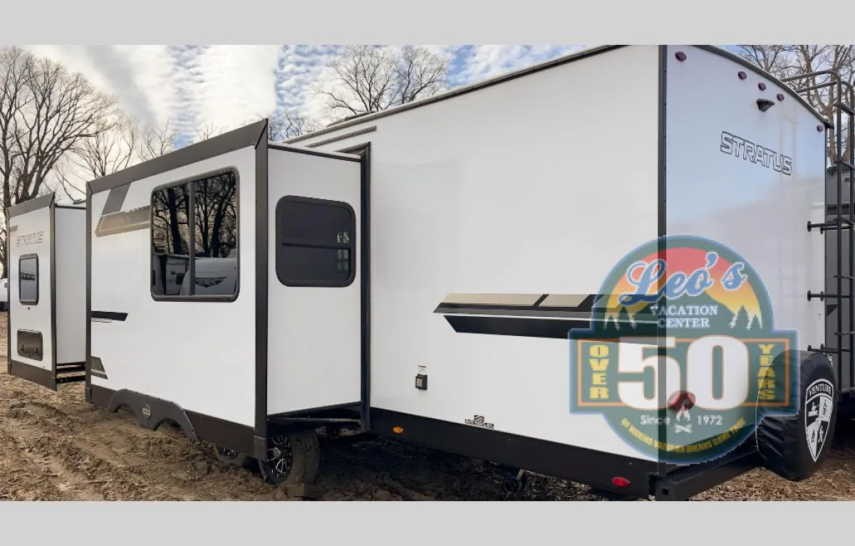 2025 Venture RV Stratus 302VBH - Photo 4
