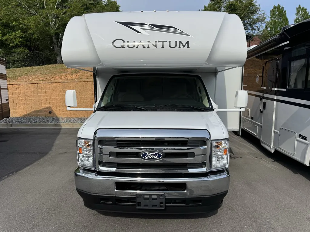 2026 Thor Motor Coach Quantum ESpec Essential LZ25 - Photo 3