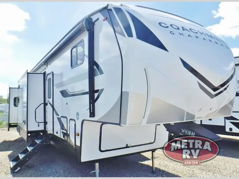 2025 Coachmen Chaparral 381DBL - Photo 2
