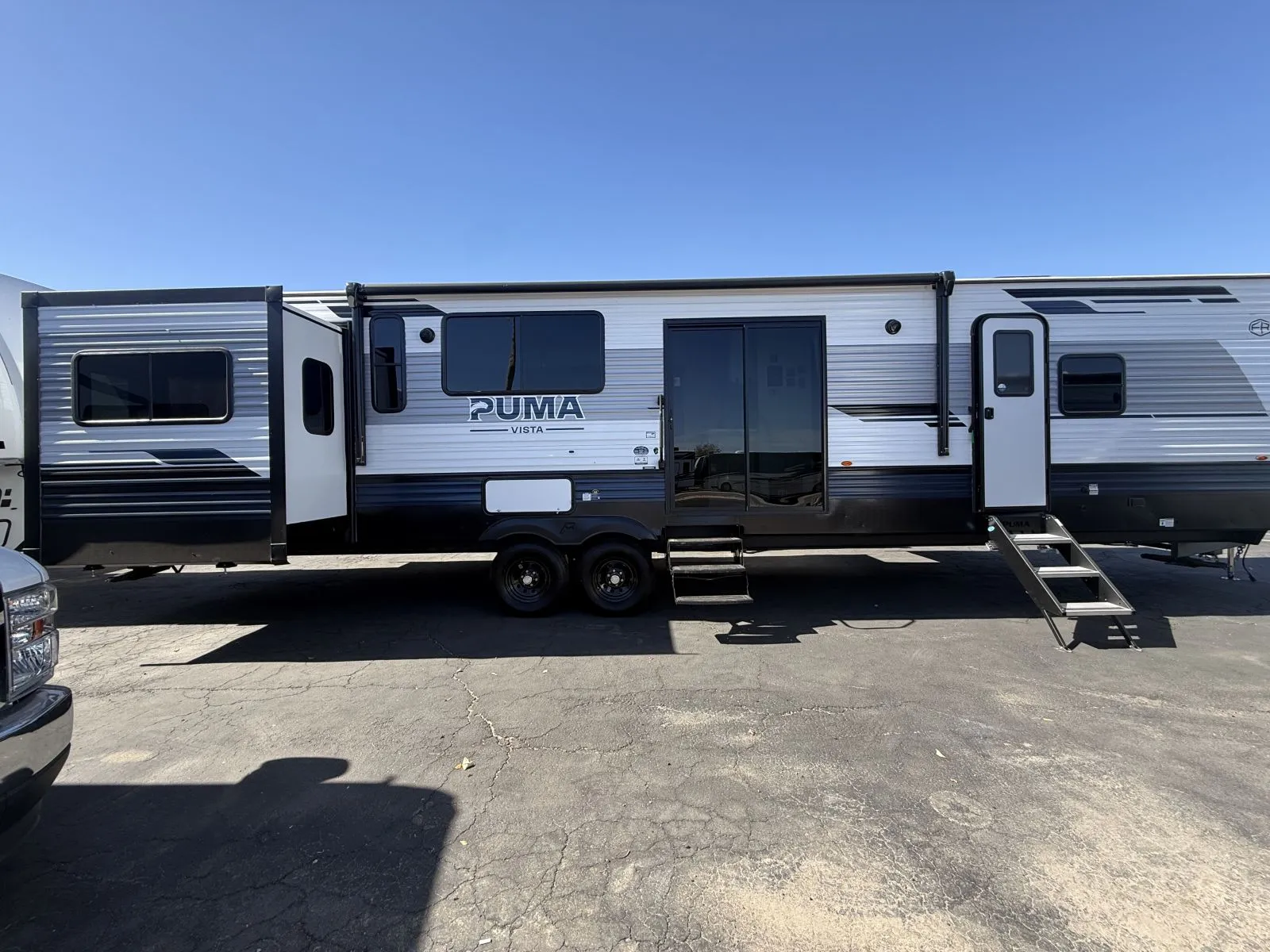 2026 Forest River Puma Vista 38DEN - Photo 3