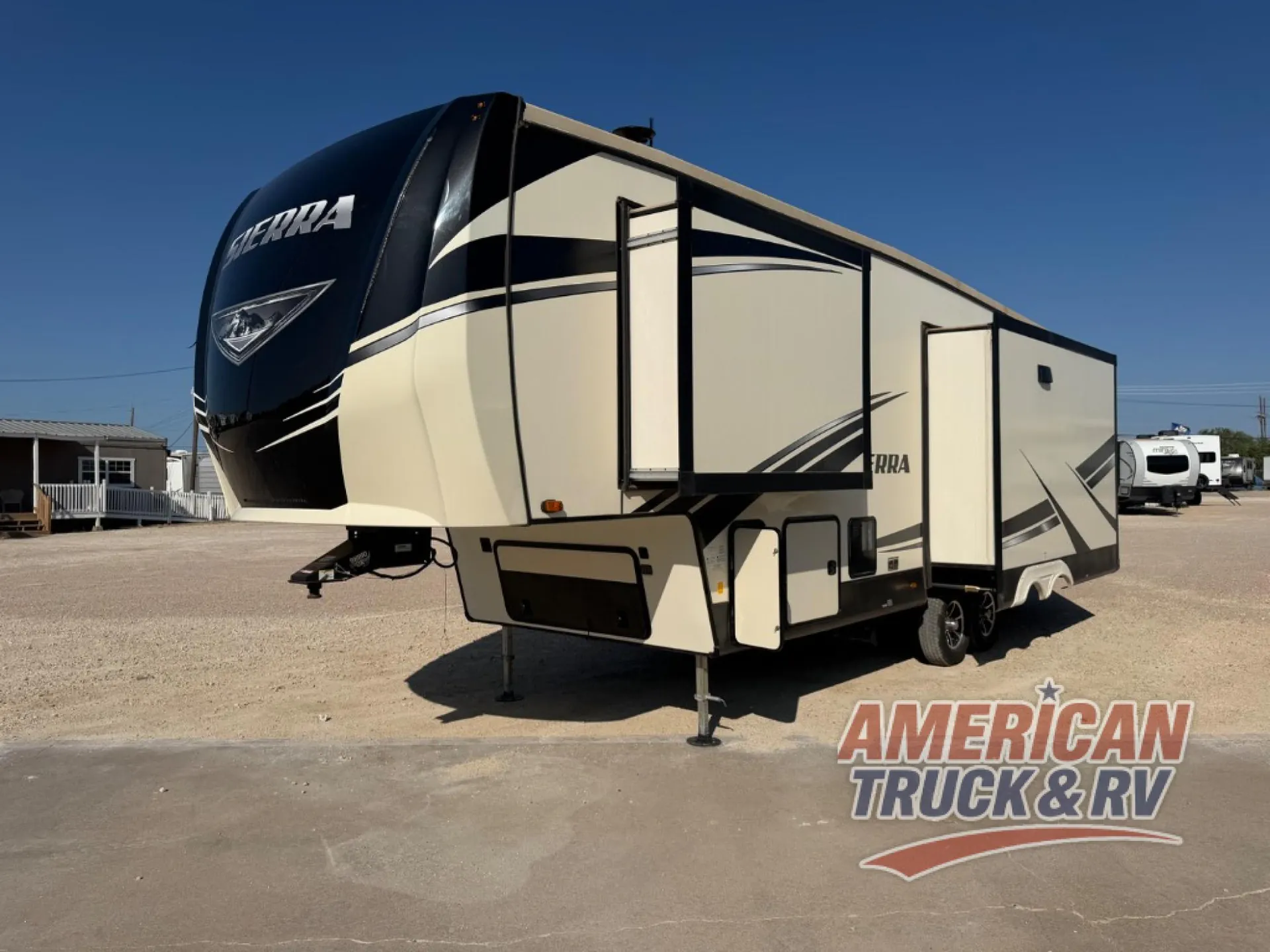 2020 Forest River Sierra 2990TRIK - Photo 3