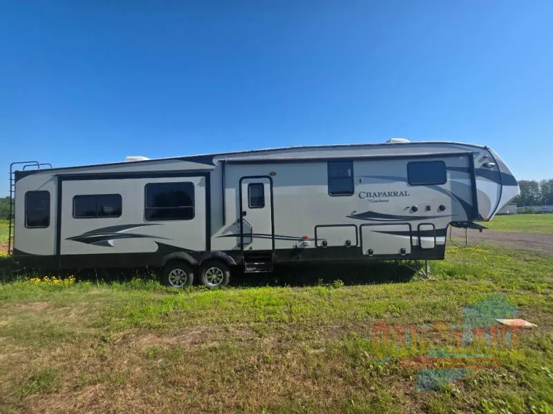 2016 Coachmen Chaparral 390 QSMB - Photo 4
