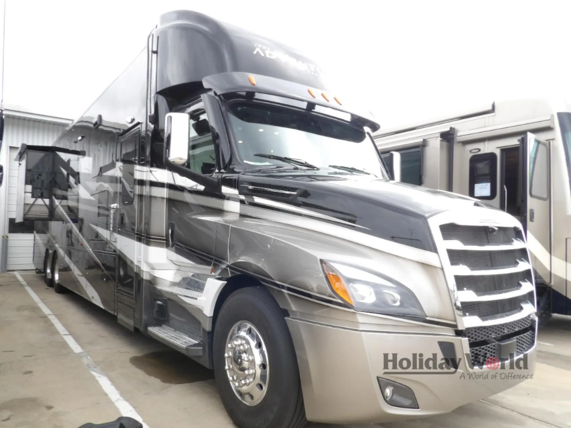 2026 ShowHauler Adventure A45BB - Photo 2