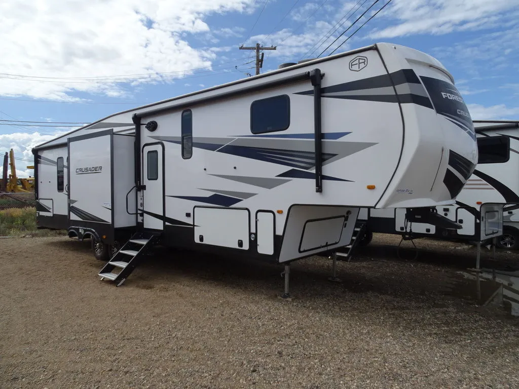 2025 Prime Time Crusader 395BHL - Photo 2