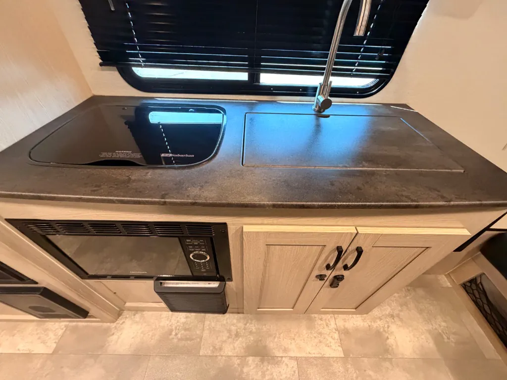 2022 Coachmen Apex Nano 186BH, Photos photo 18