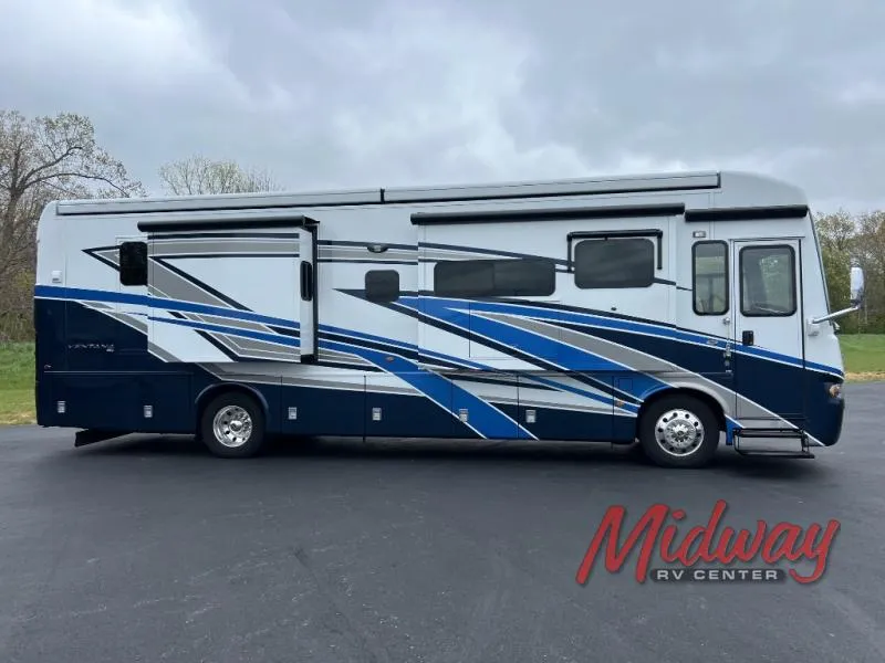 2022 Newmar Ventana 3709 - Photo 2