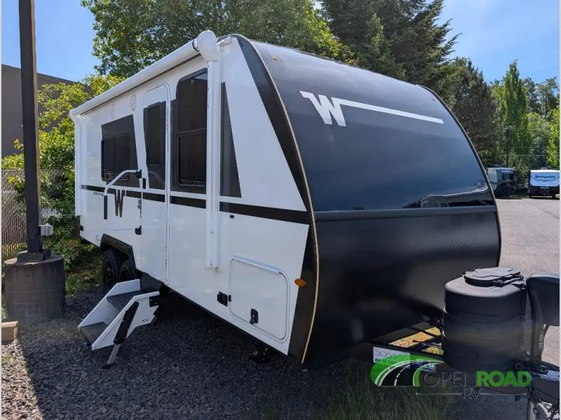 2026 Winnebago Micro Minnie 2000FRB - Photo 2