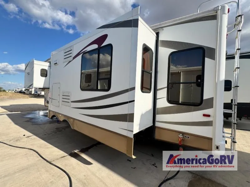 2012 NuWa HitchHiker Discover America 330 FK - Photo 4