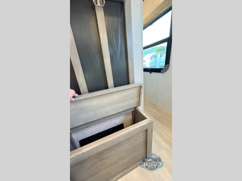 2026 Northwood Arctic Fox Edge 27RK - Photo 4