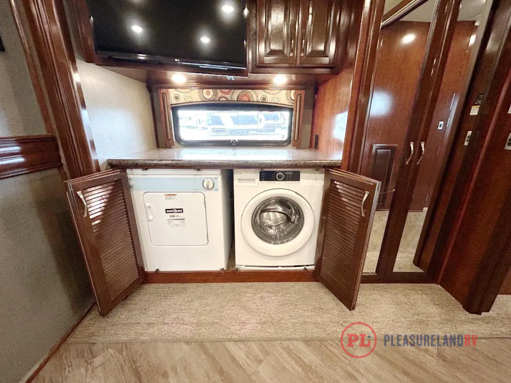 2018 Fleetwood Pace Arrow LXE 38N, Photos photo 26