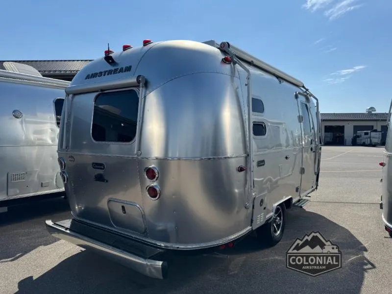 2024 Airstream Caravel 19CB - Photo 4