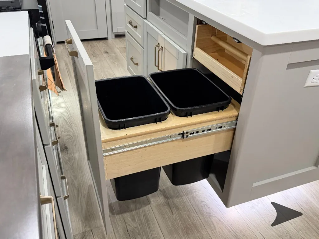 2025 Brinkley Model Z 3100, Photos photo 42