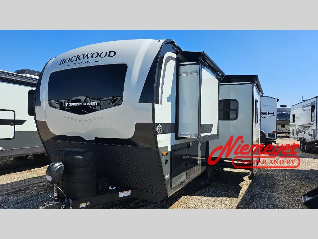 2026 Forest River Rockwood Mini Lite 2513S - Photo 3
