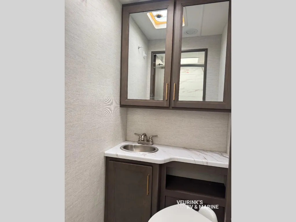 2024 Thor Motor Coach Freedom Elite 28AE, Photos photo 16