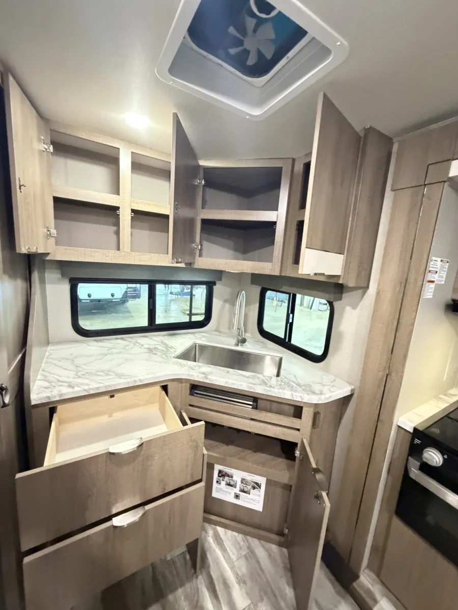2021 Grand Design Imagine XLS 22MLE, Photos photo 27