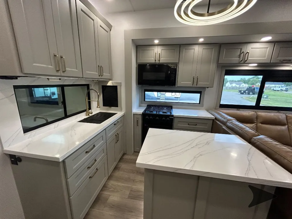 2025 Brinkley Model G 3250, Photos photo 22
