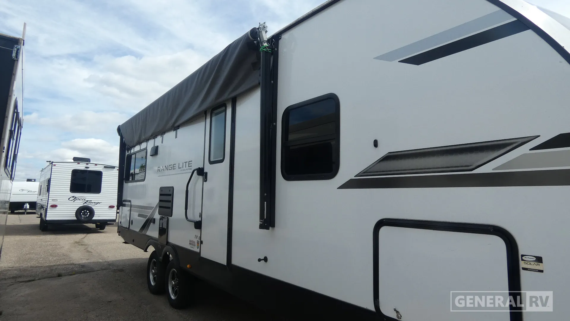 2021 Highland Ridge RV Range Lite 242RL - Photo 2