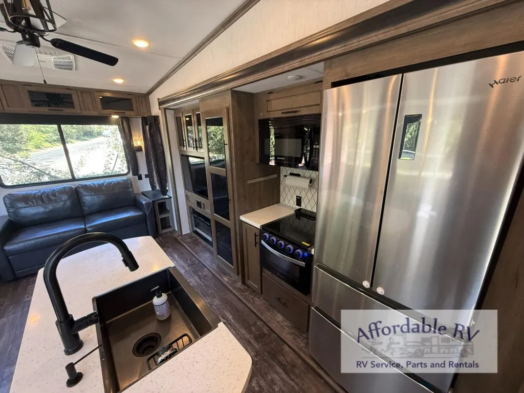 2022 Forest River Sabre 36BHQ, Photos photo 11