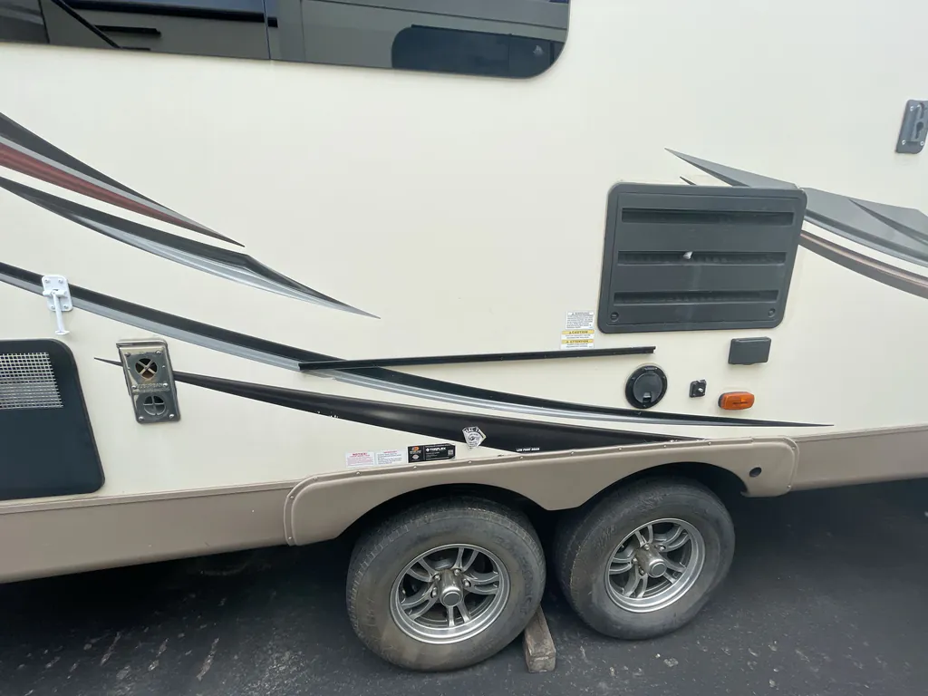 2016 Forest River Rockwood Ultra Lite 2904WS, Photos photo 24
