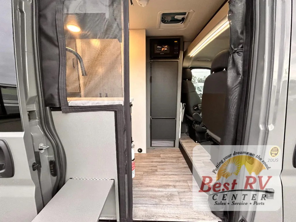 2026 Thor Motor Coach Tellaro 20U, Photos photo 13
