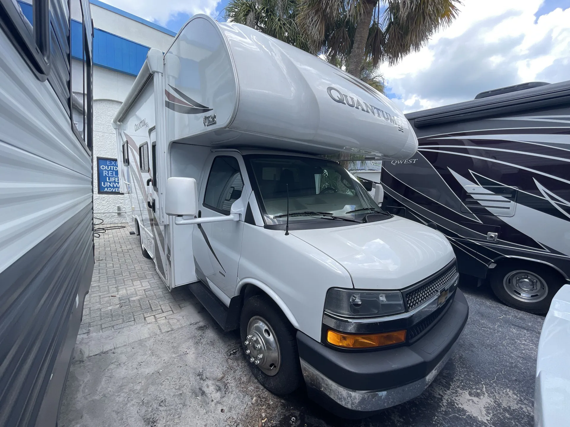 2024 Thor Quantum Se SE22C - Main photo