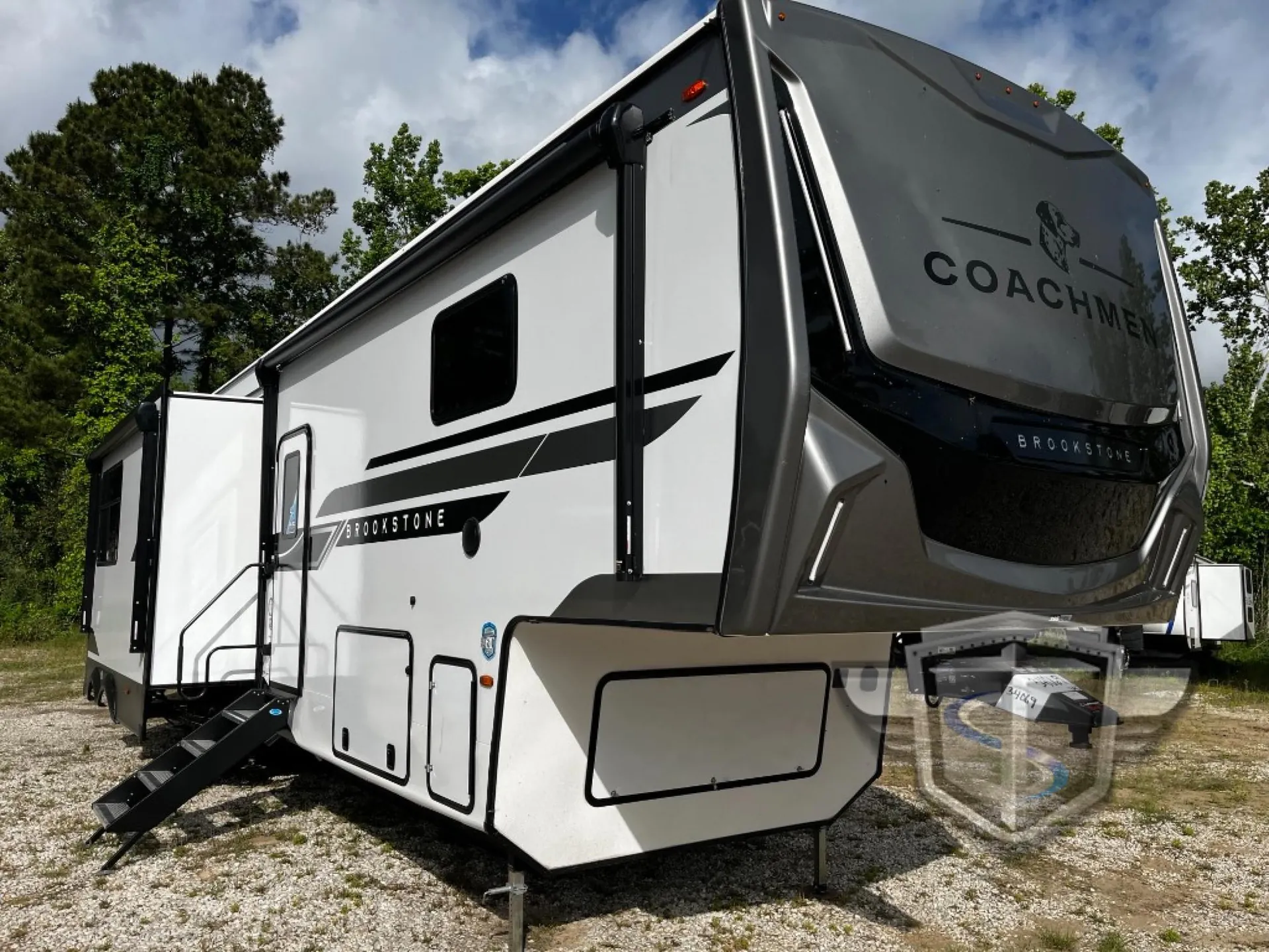 2026 Coachmen Brookstone 395DBL - Photo 2