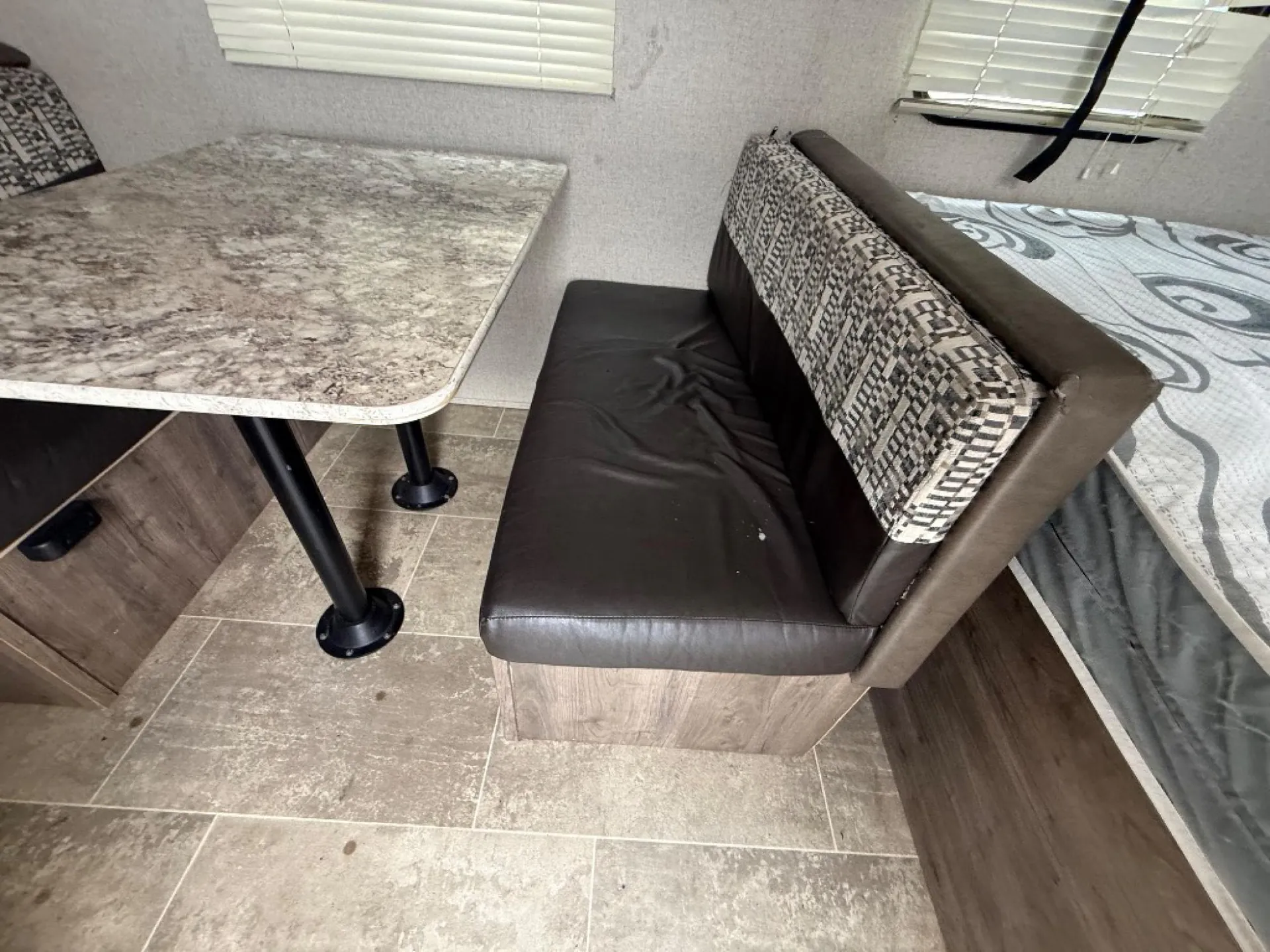 2019 Dutchmen Aspen Trail 1760BH - Photo 4