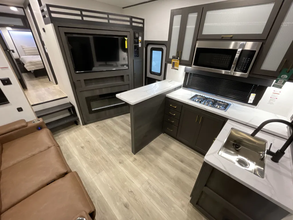 2027 Forest River Nightfall 380N, Photos photo 3