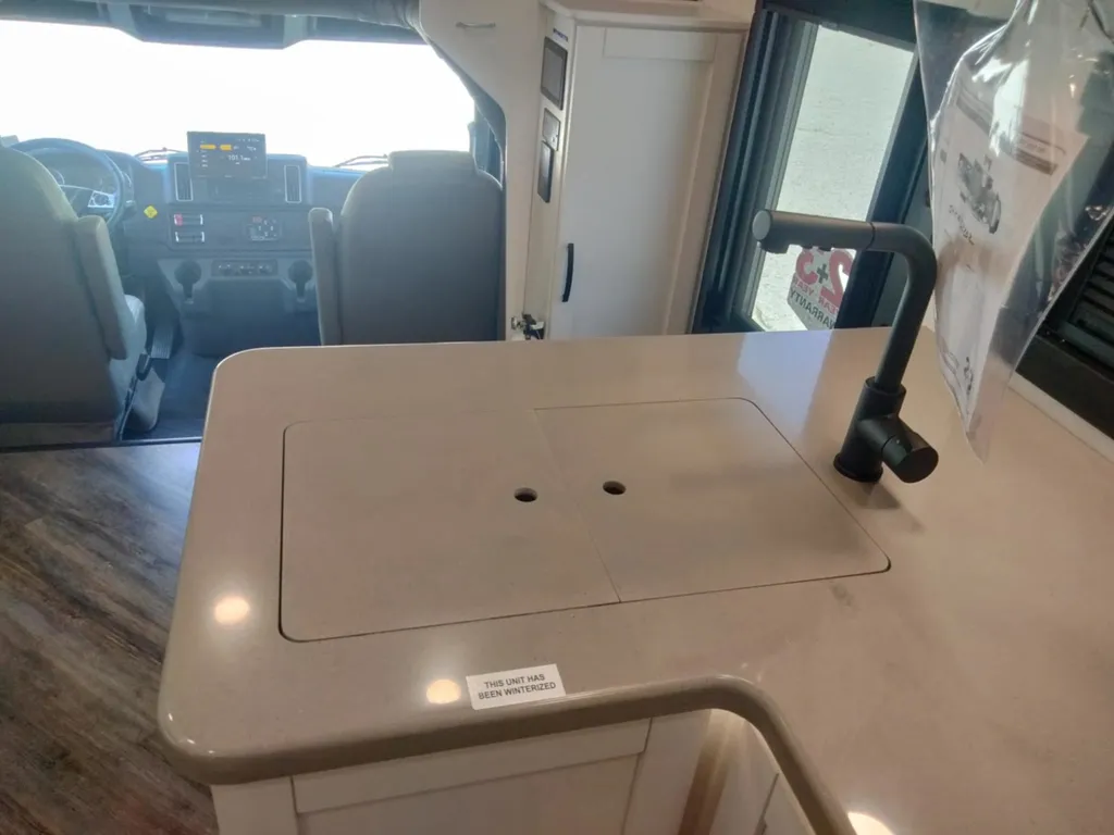2026 Entegra Coach Accolade 37K, Photos photo 32