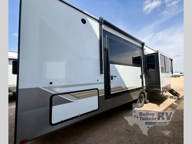 2027 Keystone Sprinter 3950SSP - Photo 3