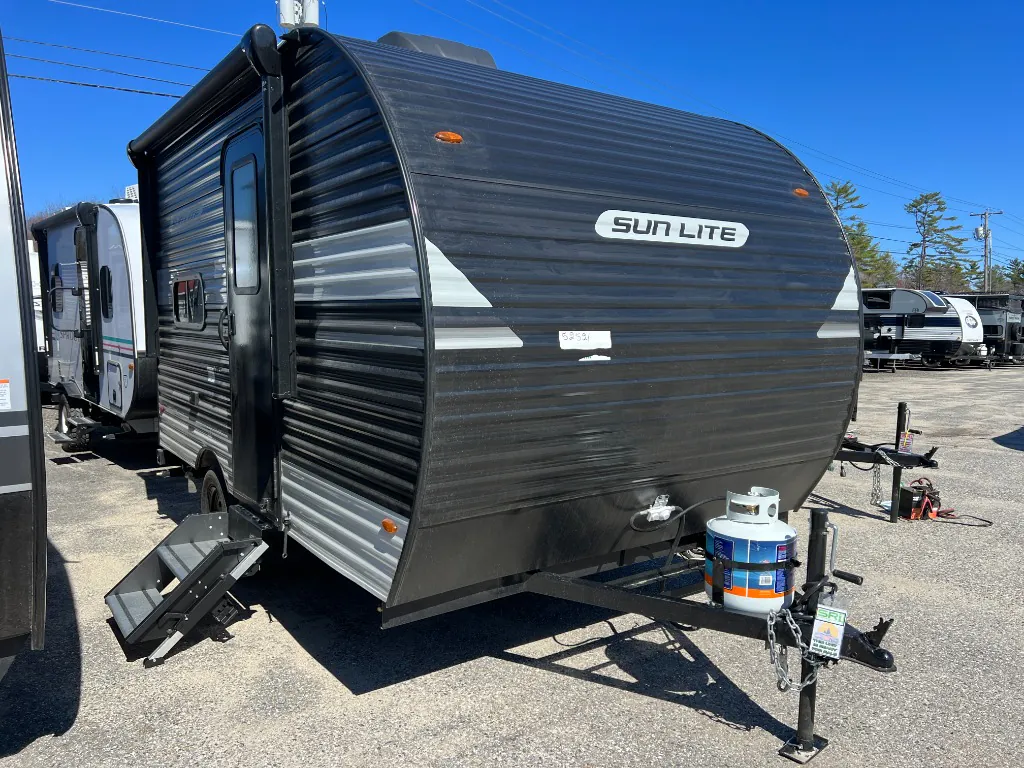 2026 Sunset Park RV Sun Lite LTD 13BH - Photo 2