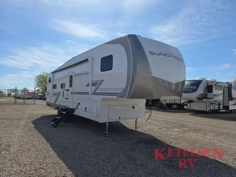 2026 Heartland Sundance XLT 28DB - Photo 3