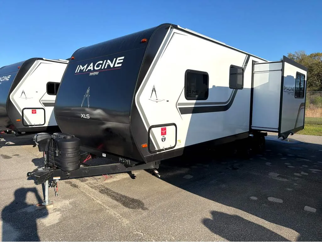 2026 Grand Design Imagine XLS 25RLE - Photo 4