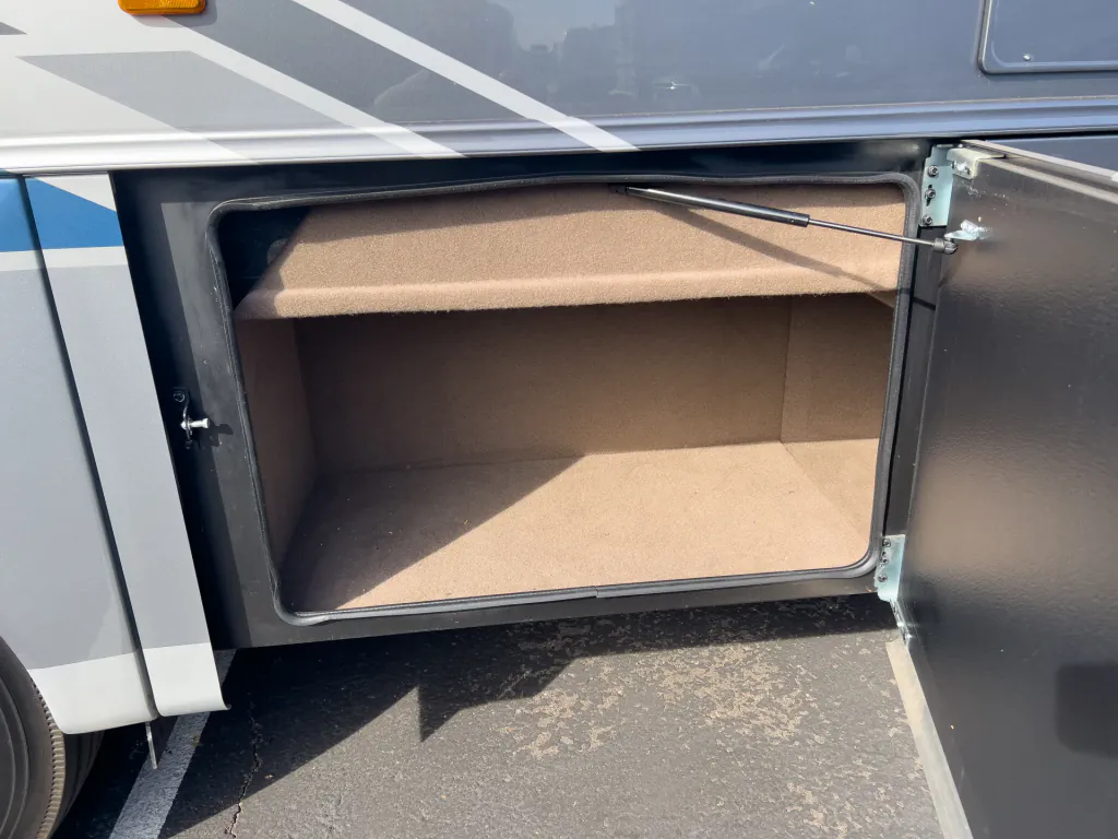 2026 Entegra Coach Accolade 37K, Photos photo 26