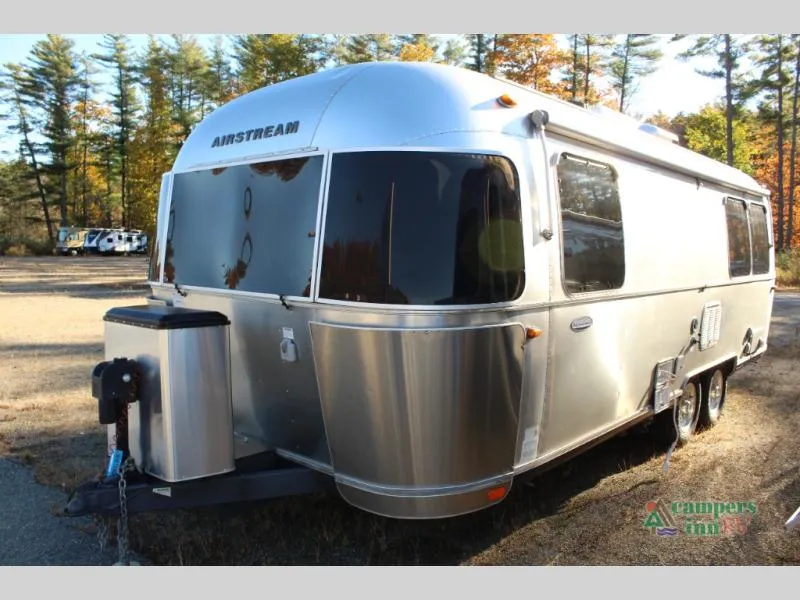 2016 Airstream International 25FB - Photo 3
