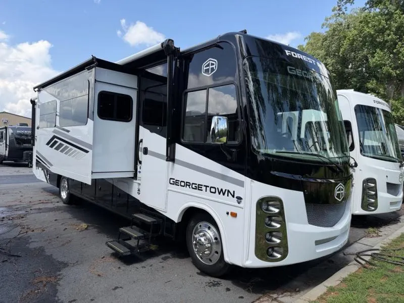 2027 Forest River Georgetown 5 Series GT5 34H5 - Photo 2