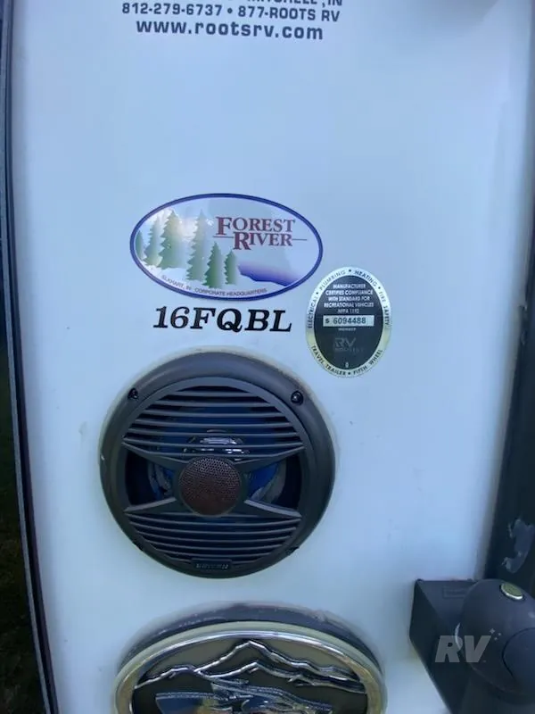 2021 FOREST RIVER CHEROKEE BLACK LABEL 16FQ - Photo 3