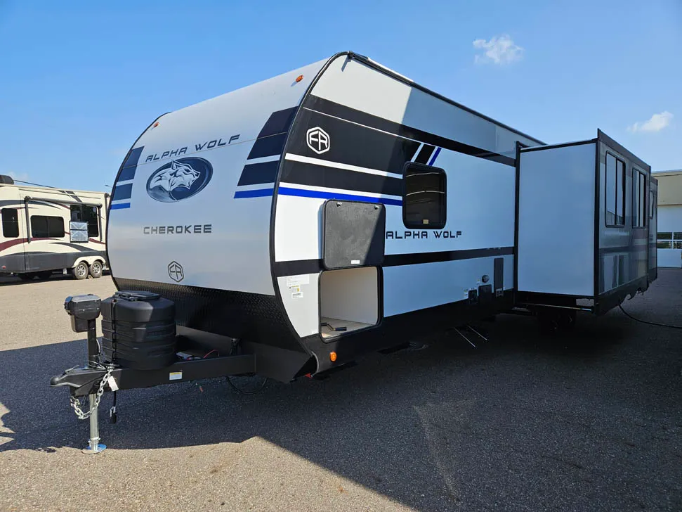 2027 Forest River Cherokee Alpha Wolf 32BHX - Photo 4