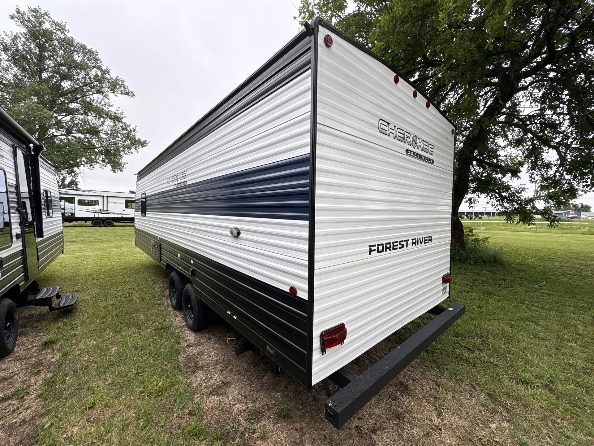 2026 Forest River Cherokee Grey Wolf 26LP — Photo 6