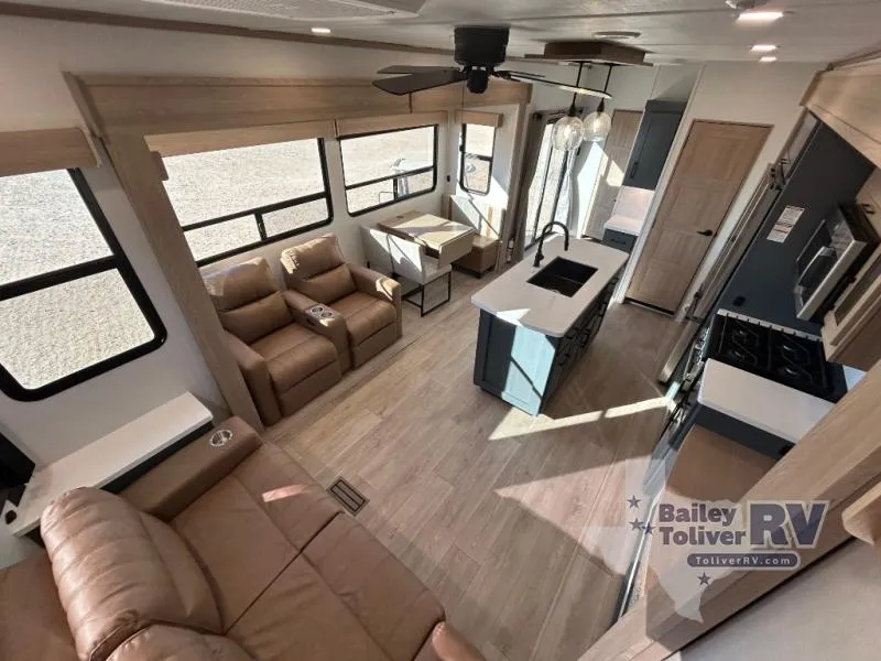 2026 CrossRoads Hampton 372FDB - Photo 4